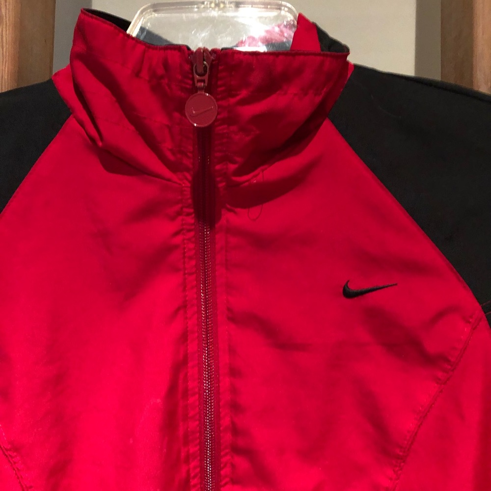 Nike Red/Black Lightweight Jacket Euc - image 2